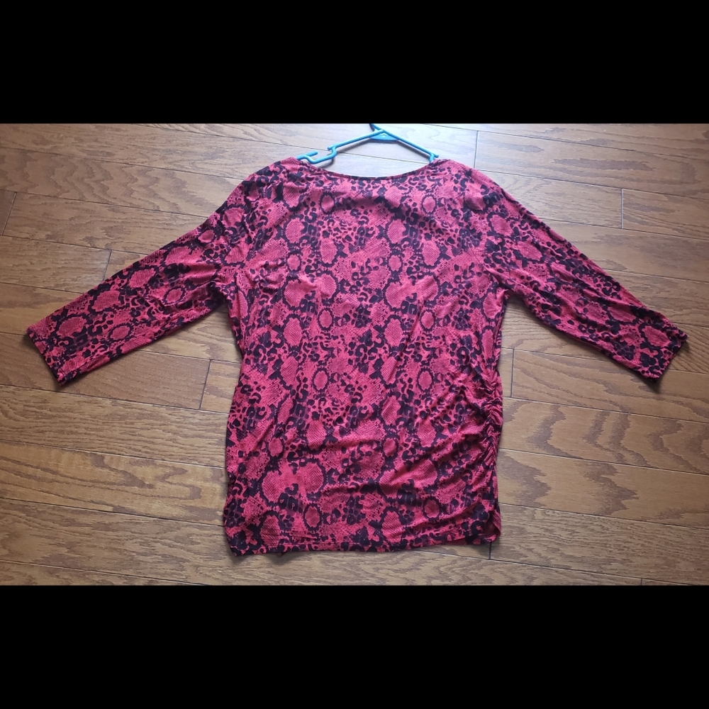 👚 Lane Bryant Red/Black Blouse Size,14/16, NWOT!